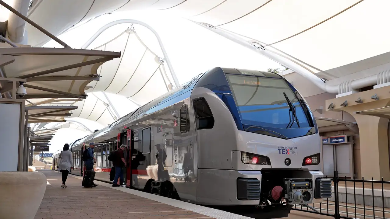 DFW Airport Transportation Options, Contact Details, and More